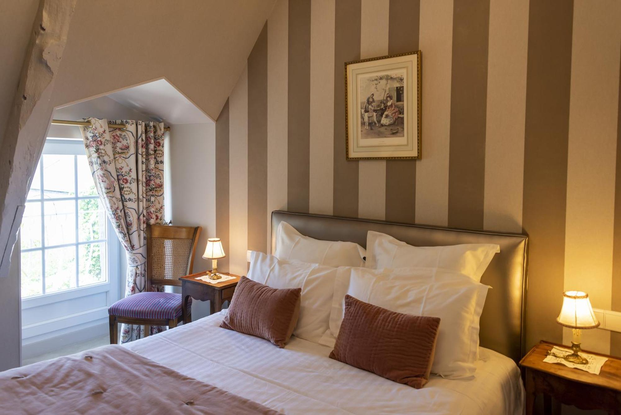 Hostellerie De La Motte Jean Сен-Кулом Екстериор снимка