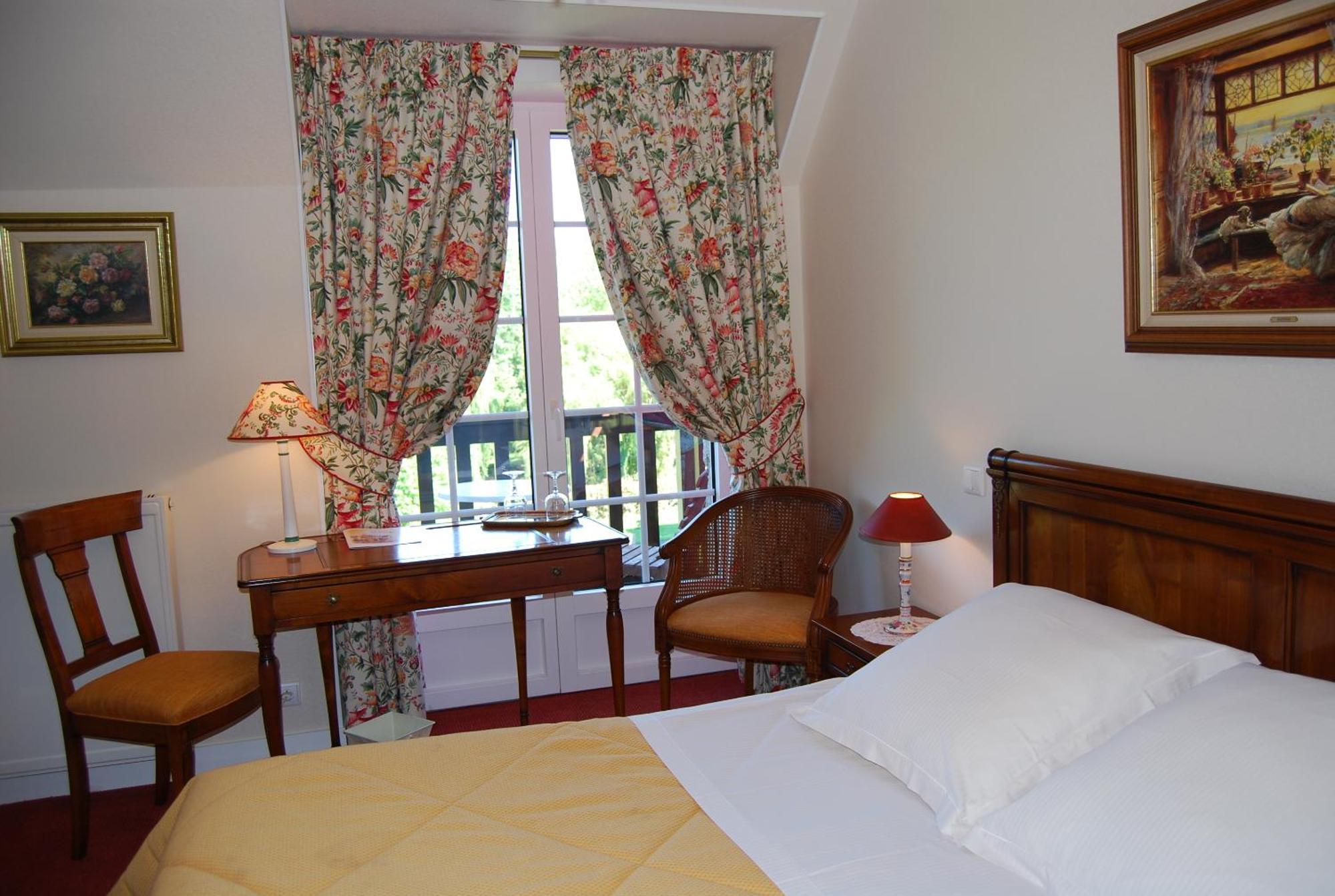 Hostellerie De La Motte Jean Сен-Кулом Екстериор снимка